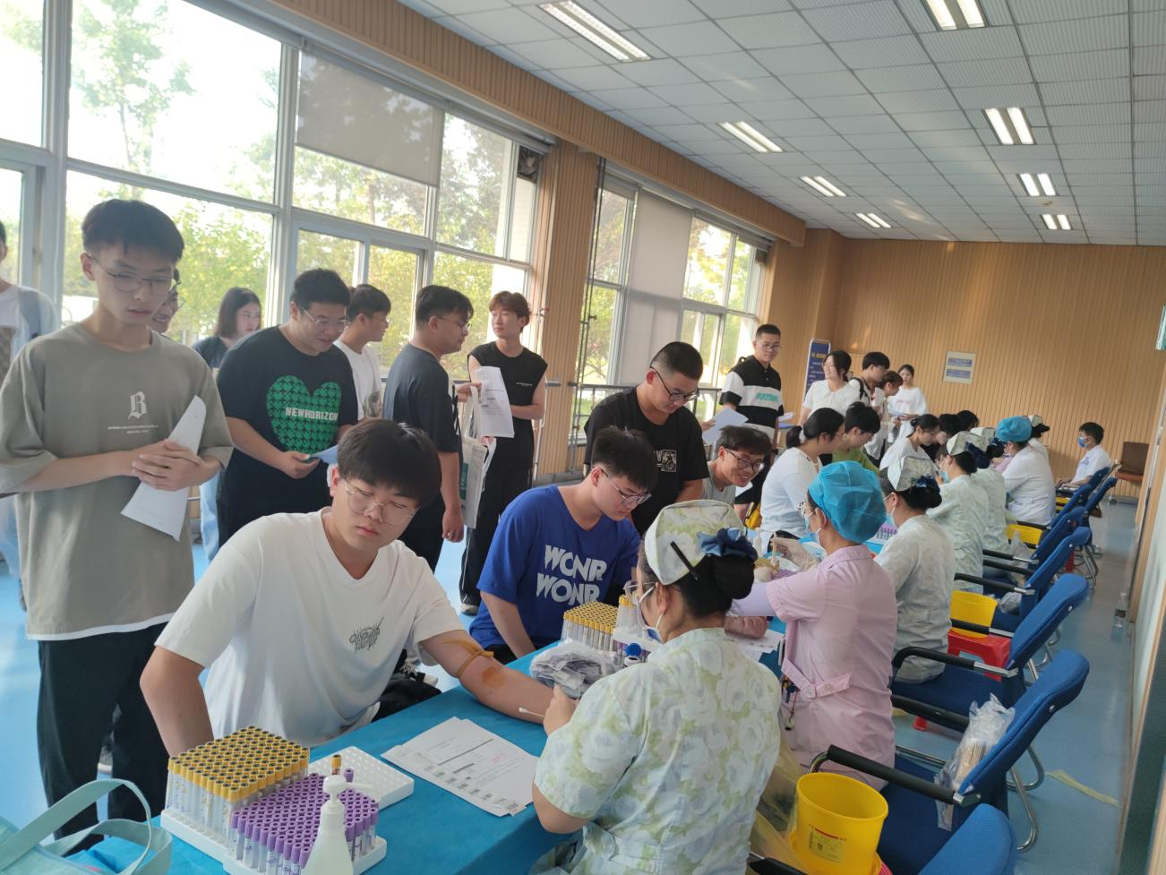 1696641197810976.png 图片1.png