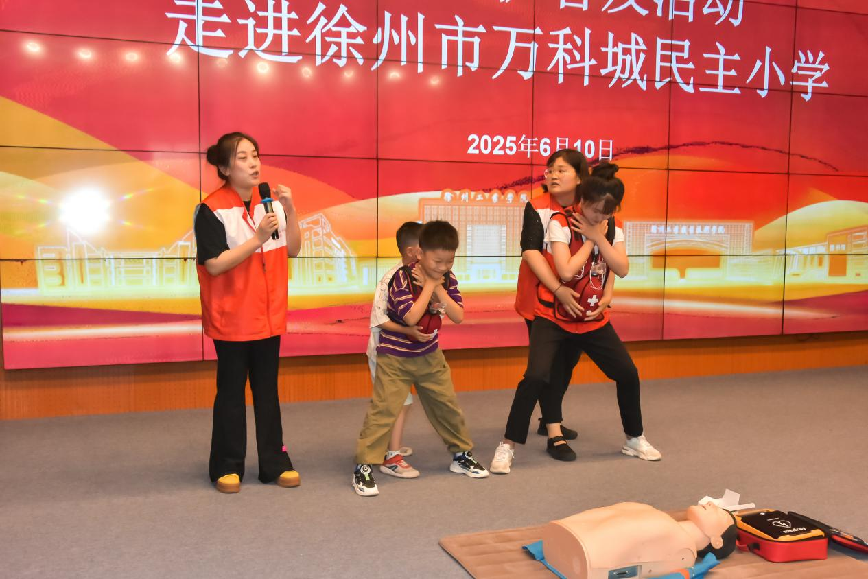 1749784855654298.png 1749784855654298.png